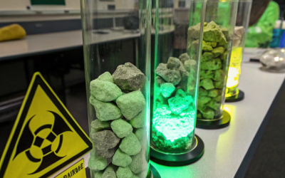 Радиоактивный уран пытались продать двое актюбинцев