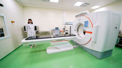 «Не нужно ехать за рубеж»: уникальные технологии объединил онкоцентр в Астане